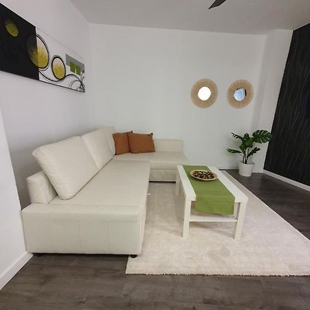 Tribuna Deluxe มาลากา ภายนอก รูปภาพ
